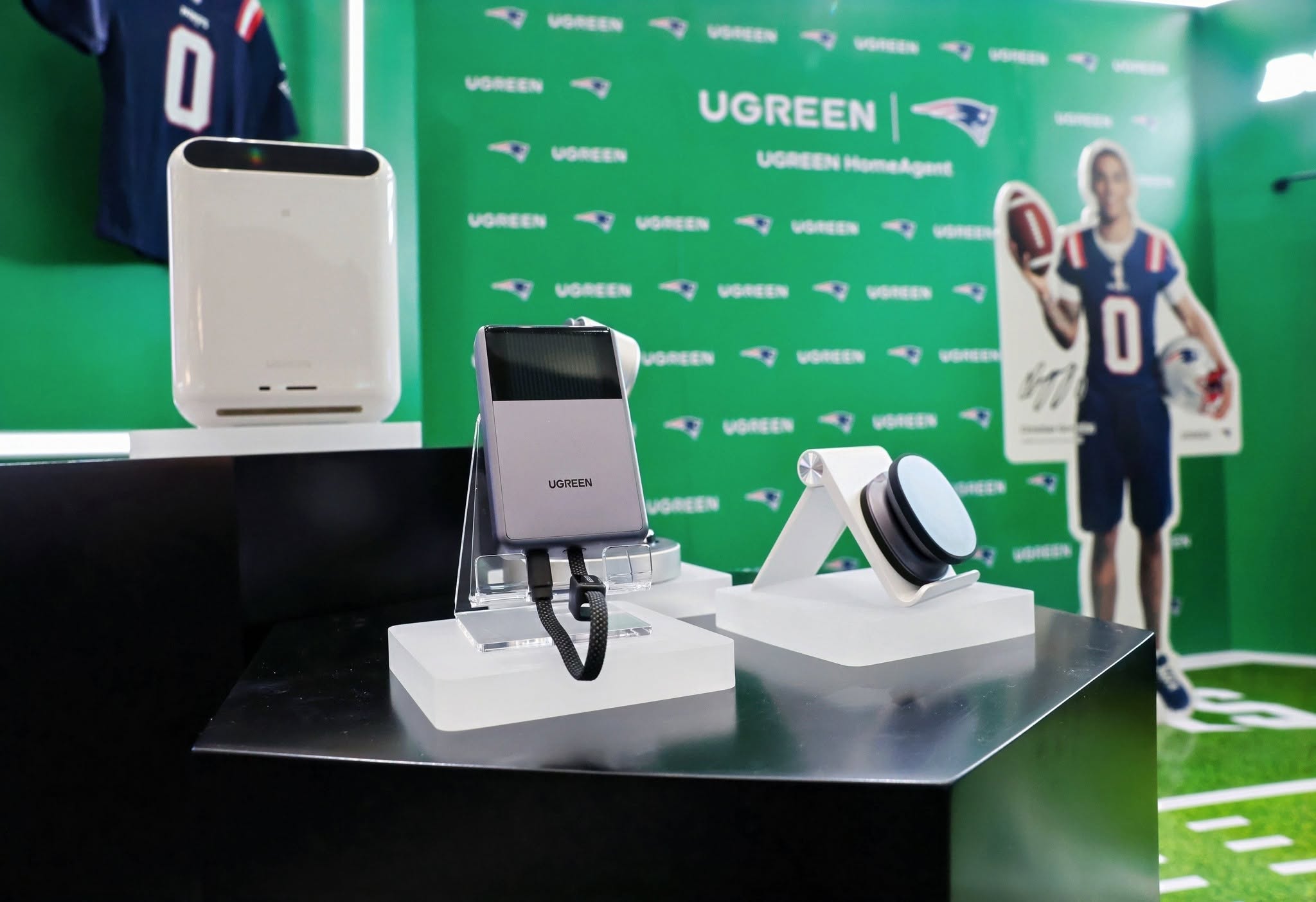 TREKKIBG UGREEN 3